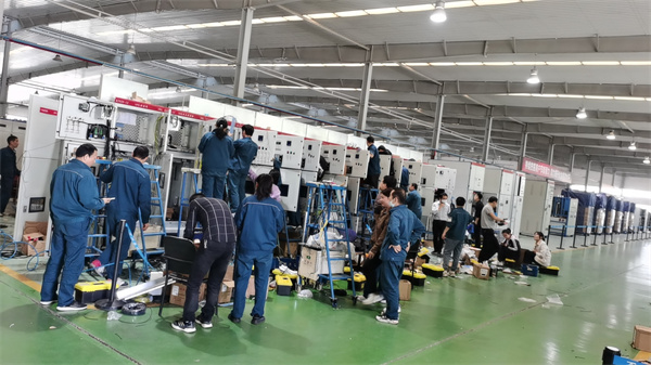 產銷兩旺干勁足 奮力拼搏“雙過半”1.jpg 產銷兩旺干勁足 奮力拼搏“雙過半”1.jpg